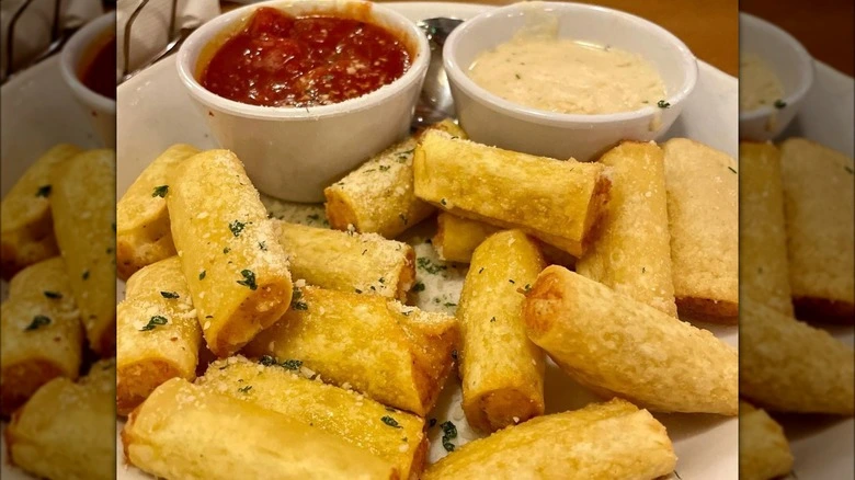 Olive Garden Appetizers Menu with Prices in 2026 olivegarden appetizer stuffedzitifritta