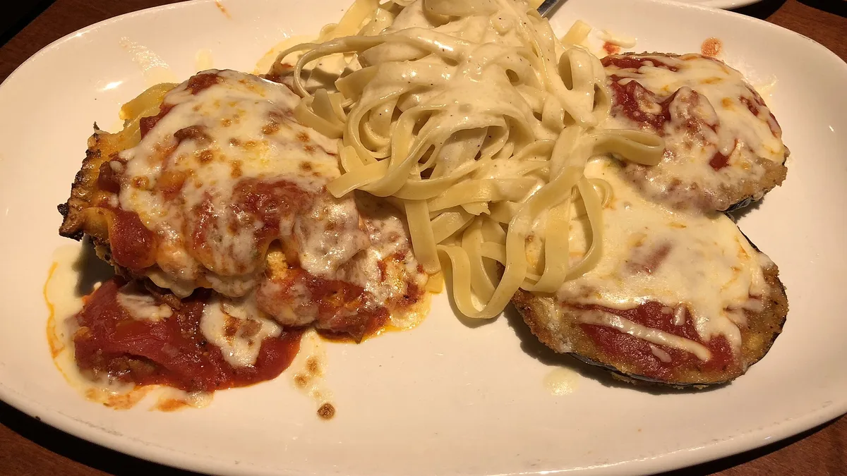 Olive Garden Family Meals: Bundles, Prices and What's Included olive garden family meals