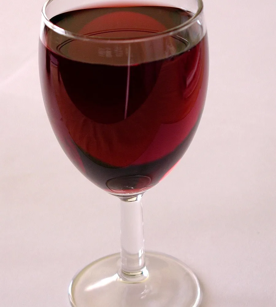 Olive Garden Happy Hour: Does It Exist and When Is It? olive garden happy hour drinks