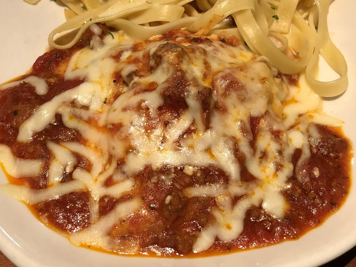 Olive Garden Pasta Menu: Never-Ending Pasta, Classics and How to Order olive garden pasta menu