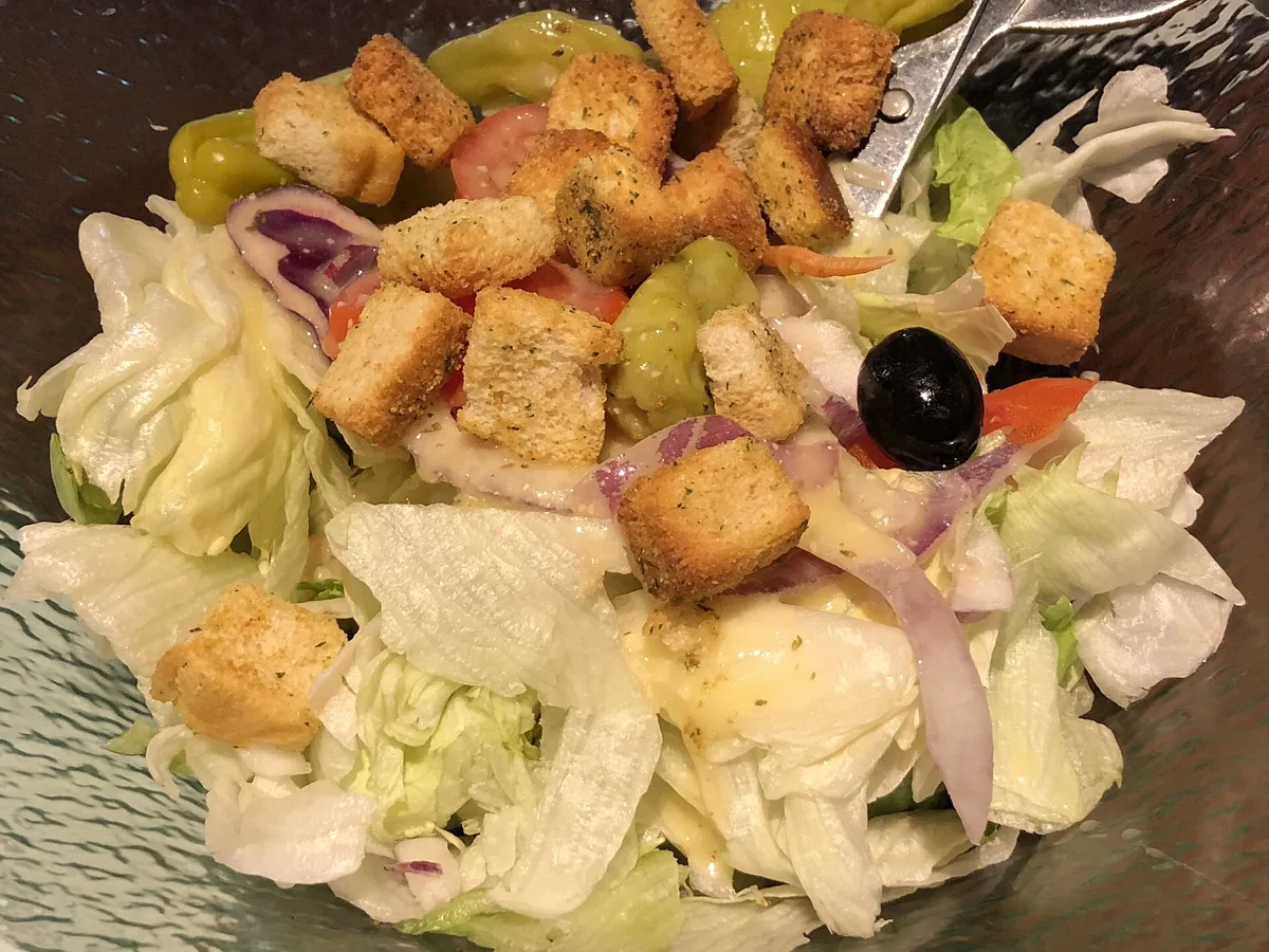 Olive Garden Pasta Menu: Never-Ending Pasta, Classics and How to Order olive garden unlimited pasta menu